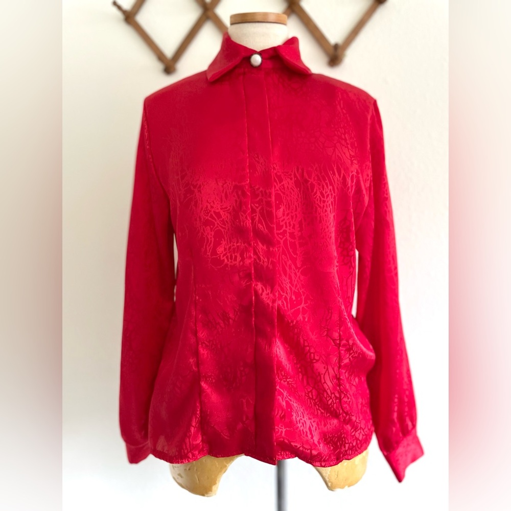 Vintage Red Shimmery Silky Damask Style Blouse Long Sleeved Button Up